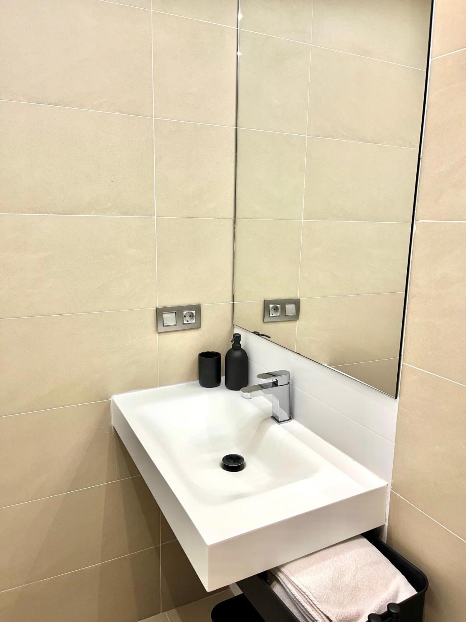 Sky Intempo Resort & Spa Benidorm Apartment Bagian luar foto